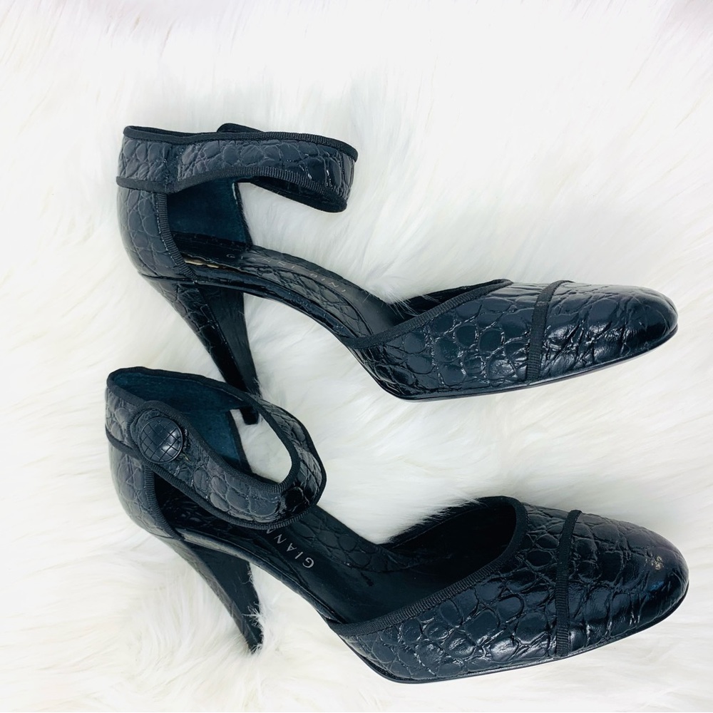 Giani Bini Black Mary Jane Pumps with Croc style finish